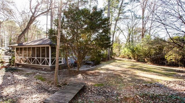 4061 Lower Roswell Road, Marietta, GA 30068