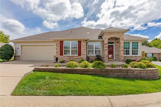 1 Essex Place, Bella Vista, AR 72715