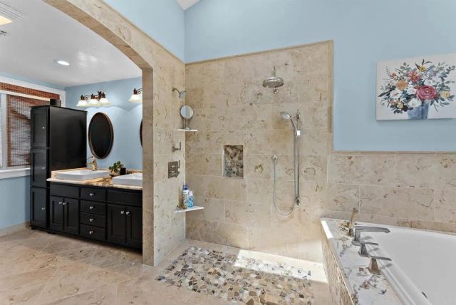 15321 Via Molinero, Poway, CA 92064