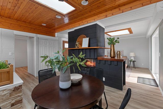 4015 W Kiley AVENUE, Milwaukee, WI 53209