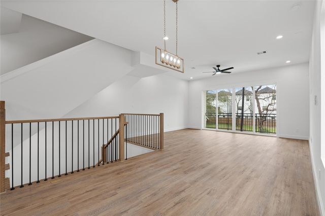 826 Curtin Street F, Houston, TX 77018