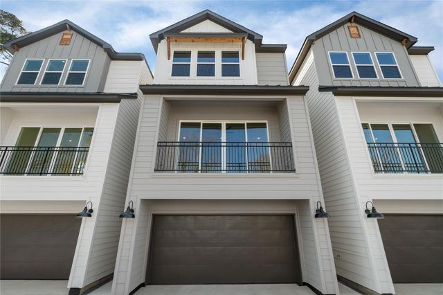 826 Curtin Street F, Houston, TX 77018