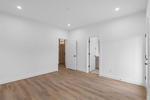 826 Curtin Street F, Houston, TX 77018