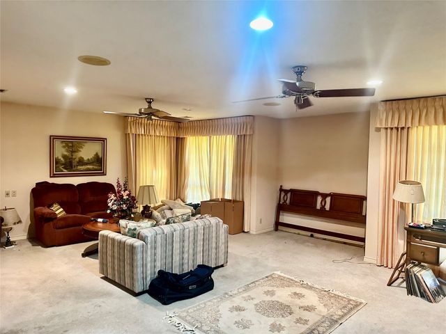 108 Heatherstone Circle, Kaufman, TX 75142