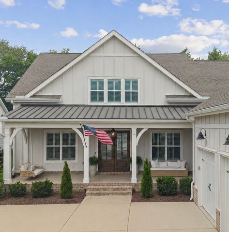 994 Spruce Ridge Ln, Spring Hill, TN 37174