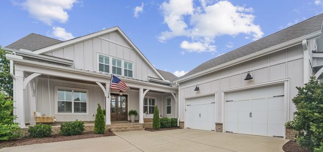 994 Spruce Ridge Ln, Spring Hill, TN 37174