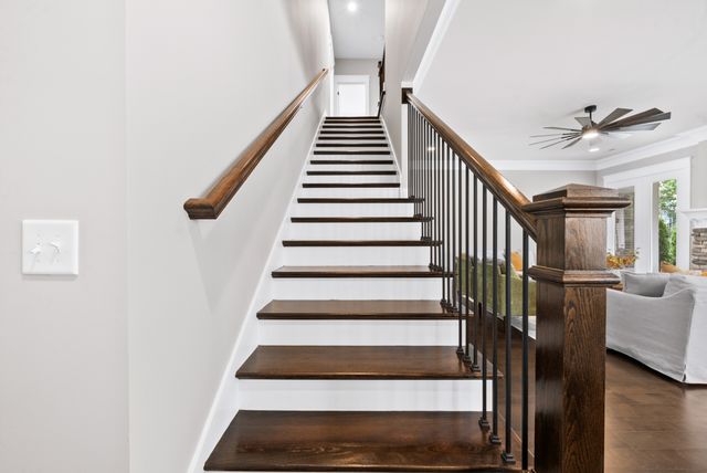 994 Spruce Ridge Ln, Spring Hill, TN 37174