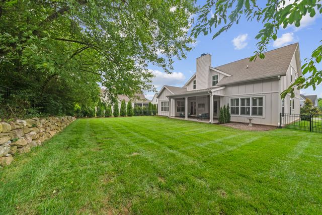 994 Spruce Ridge Ln, Spring Hill, TN 37174