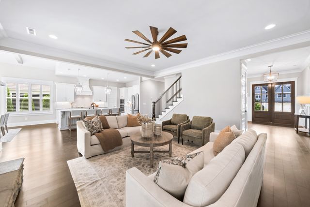 994 Spruce Ridge Ln, Spring Hill, TN 37174