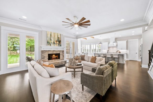 994 Spruce Ridge Ln, Spring Hill, TN 37174