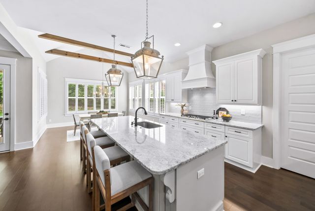 994 Spruce Ridge Ln, Spring Hill, TN 37174