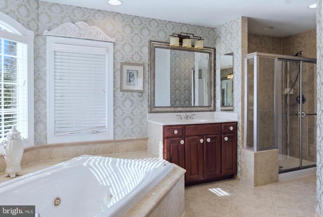 17622 AUBURN VILLAGE DR, Sandy Spring, MD 20860