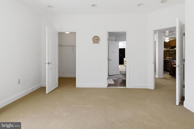 17622 AUBURN VILLAGE DR, Sandy Spring, MD 20860
