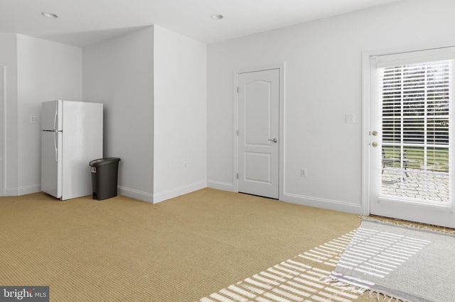 17622 AUBURN VILLAGE DR, Sandy Spring, MD 20860