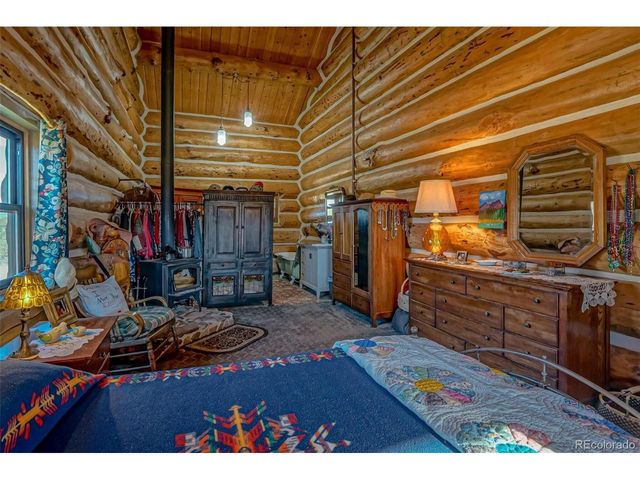 484 Gordon Dr, Walsenburg, CO 81089