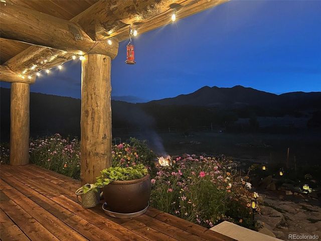 484 Gordon Dr, Walsenburg, CO 81089