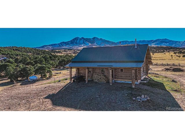 484 Gordon Dr, Walsenburg, CO 81089