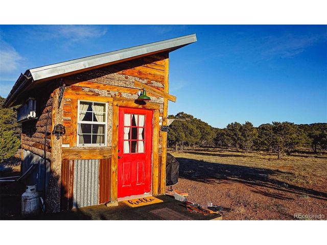 484 Gordon Dr, Walsenburg, CO 81089