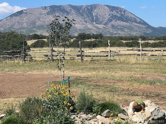 484 Gordon Dr, Walsenburg, CO 81089