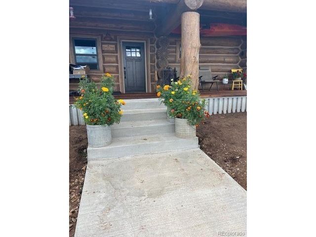 484 Gordon Dr, Walsenburg, CO 81089