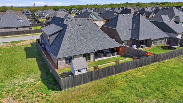 612 E 126th Street, Jenks, OK 74037