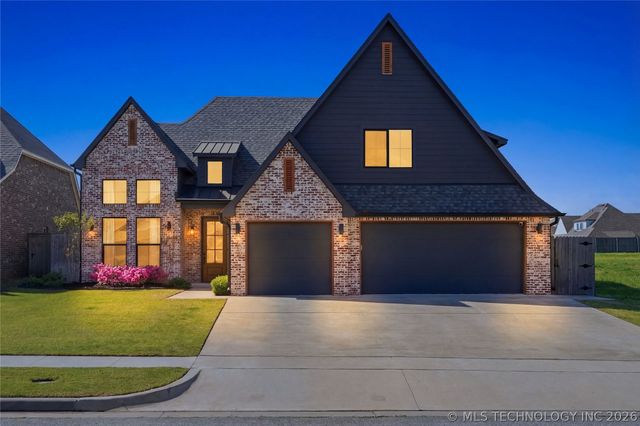 612 E 126th Street, Jenks, OK 74037