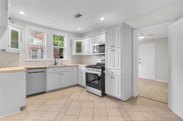 7 COURTLAND Drive, Montgomery, AL 36105