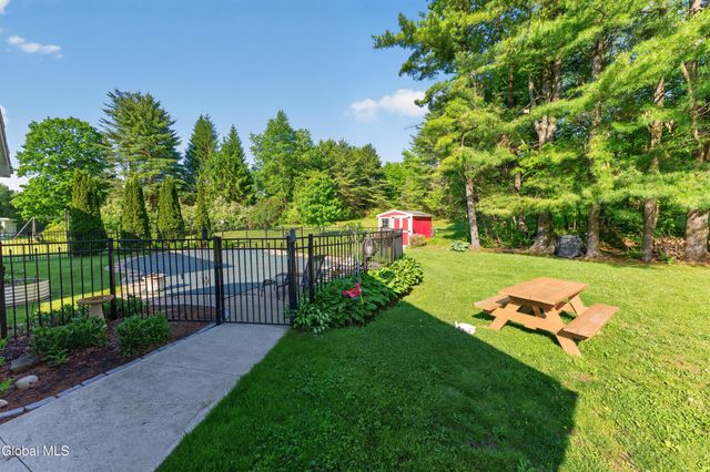 5881 Greens Corner Road, Galway, NY 12074