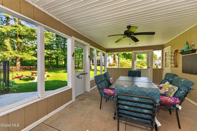 5881 Greens Corner Road, Galway, NY 12074