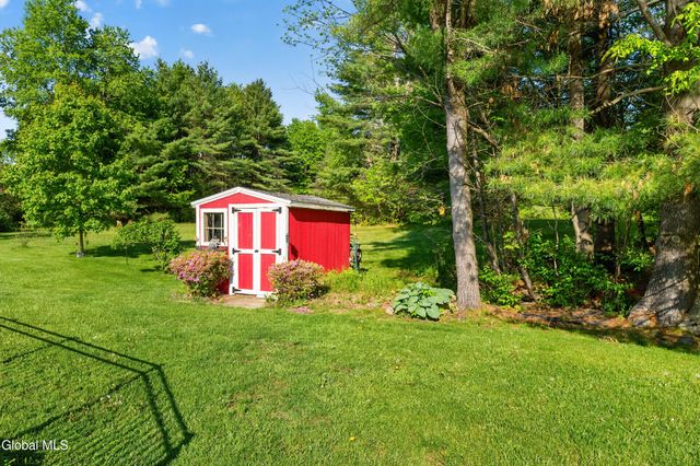 5881 Greens Corner Road, Galway, NY 12074