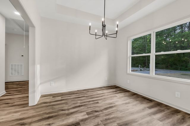 1265 Slayden Cir, Clarksville, TN 37040