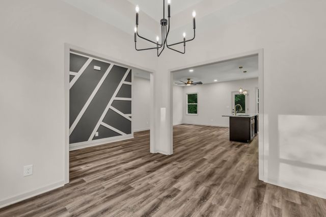 1265 Slayden Cir, Clarksville, TN 37040