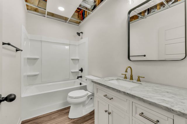 1265 Slayden Cir, Clarksville, TN 37040