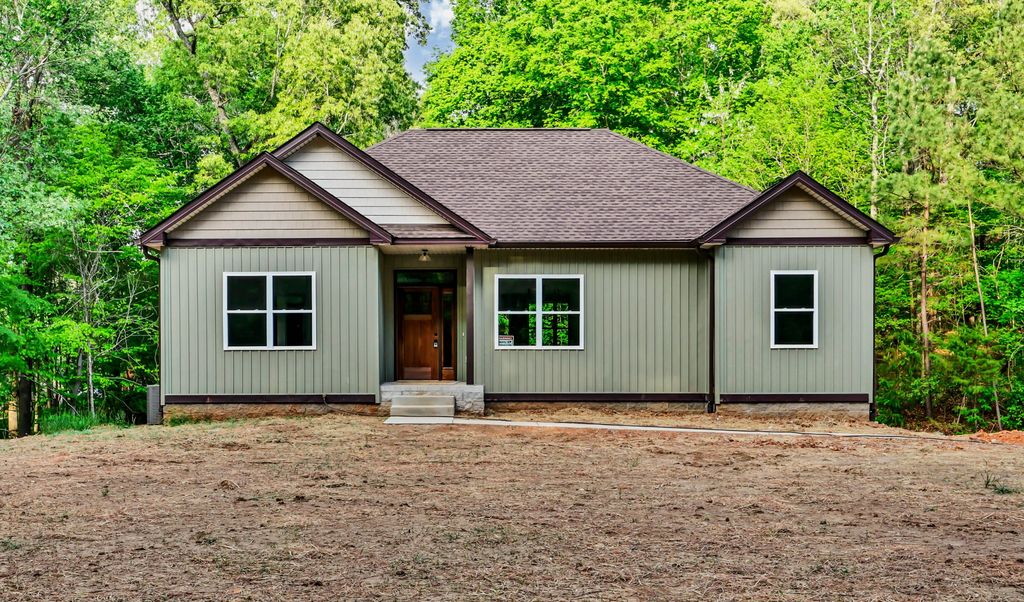 1265 Slayden Cir, Clarksville, TN 37040