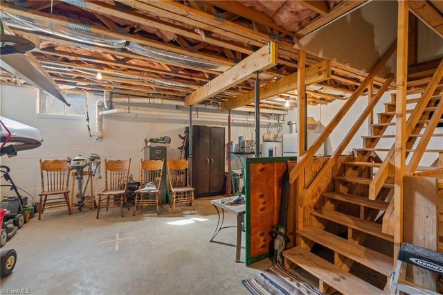 9204 Nc Highway 109, Winston-salem, NC 27107