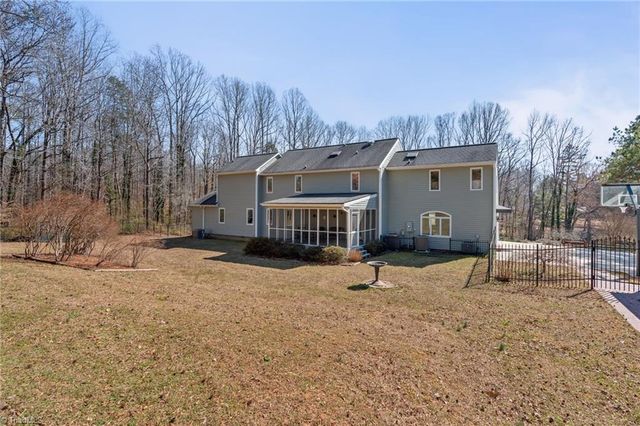 9204 Nc Highway 109, Winston-salem, NC 27107