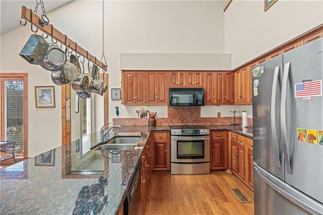 9204 Nc Highway 109, Winston-salem, NC 27107