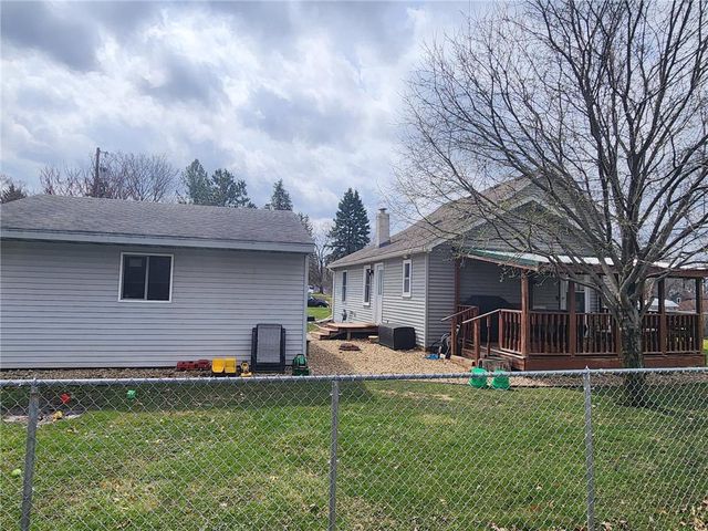 904 Pearl Street, Prescott, WI 54021