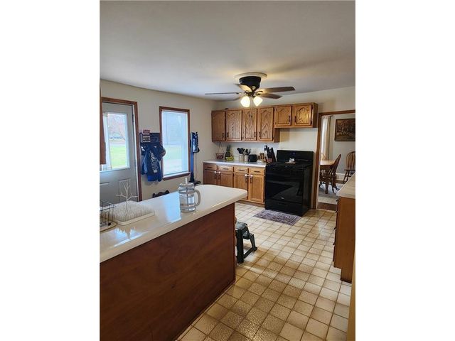 904 Pearl Street, Prescott, WI 54021