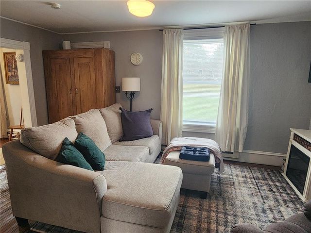 904 Pearl Street, Prescott, WI 54021