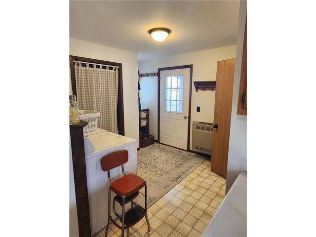 904 Pearl Street, Prescott, WI 54021