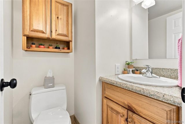 7505 W Yale Avenue 2005, Denver, CO 80227