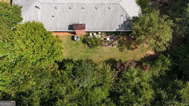 9051 Par Drive, Douglasville, GA 30134