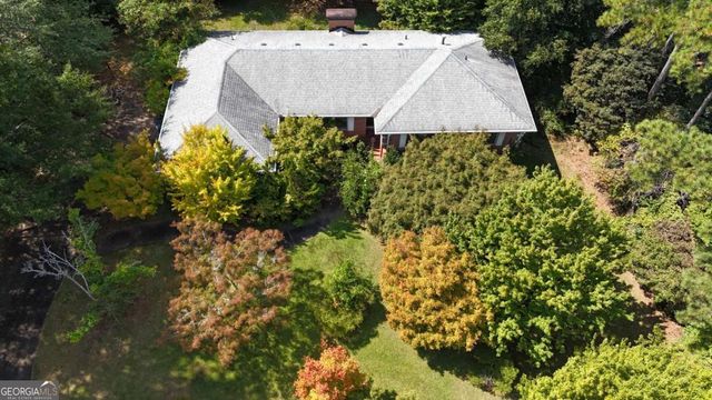 9051 Par Drive, Douglasville, GA 30134
