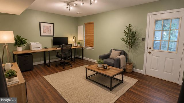 7988 FLAGER CIR, Manassas, VA 20109