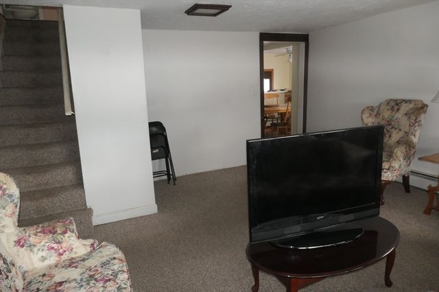 30 Hooper Rd, Dedham, MA 02026