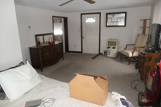 30 Hooper Rd, Dedham, MA 02026