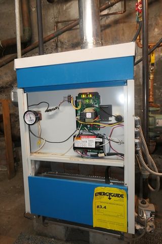 30 Hooper Rd, Dedham, MA 02026