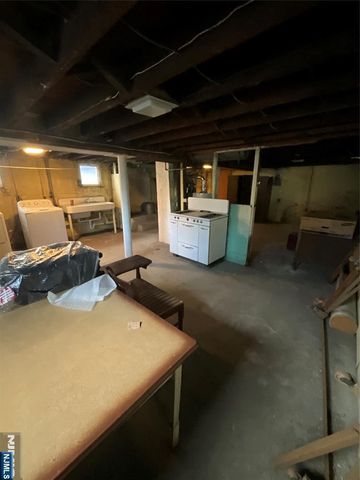 219 Copeland Avenue, Lyndhurst, NJ 07071