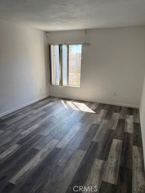 Image 8 of property listing at 1010 W Macarthur 40, Santa Ana, CA 92707